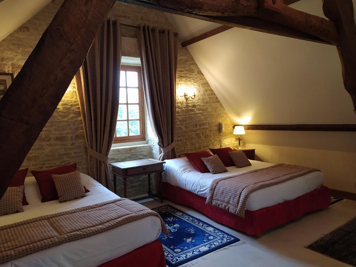 Hotel Le Manoir De Mathan Crepon A La Campagne 5 Mn D'Arromanches Et 10 Mn De Bayeux Экстерьер фото